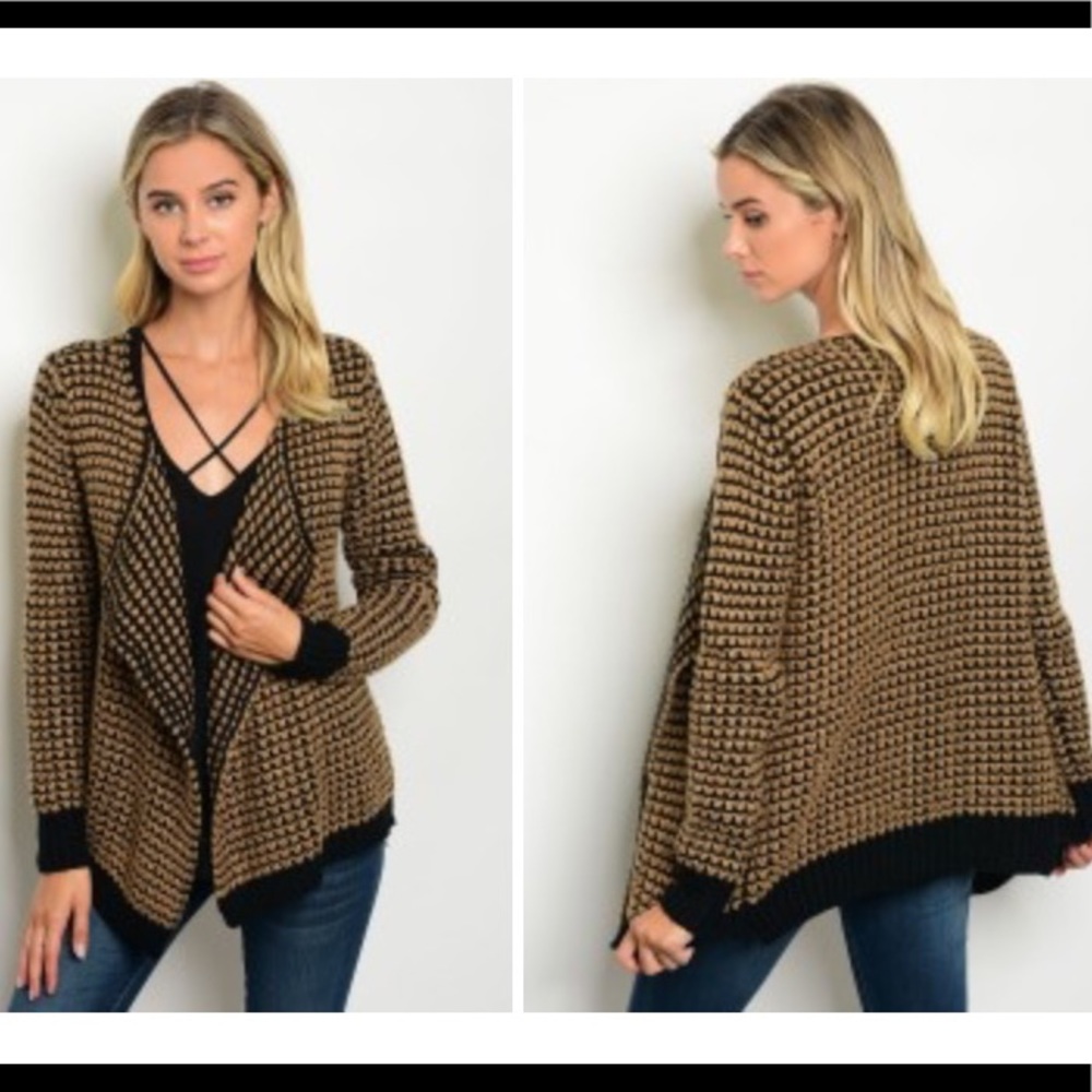 🆕 Warm and Cozy Khaki Cardigan